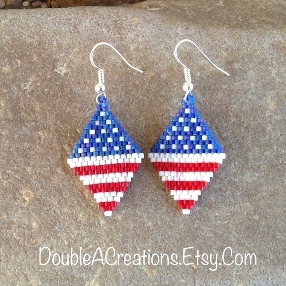 American Flag Beaded Earrings, New, Handmade by me - Picture 5 of 6